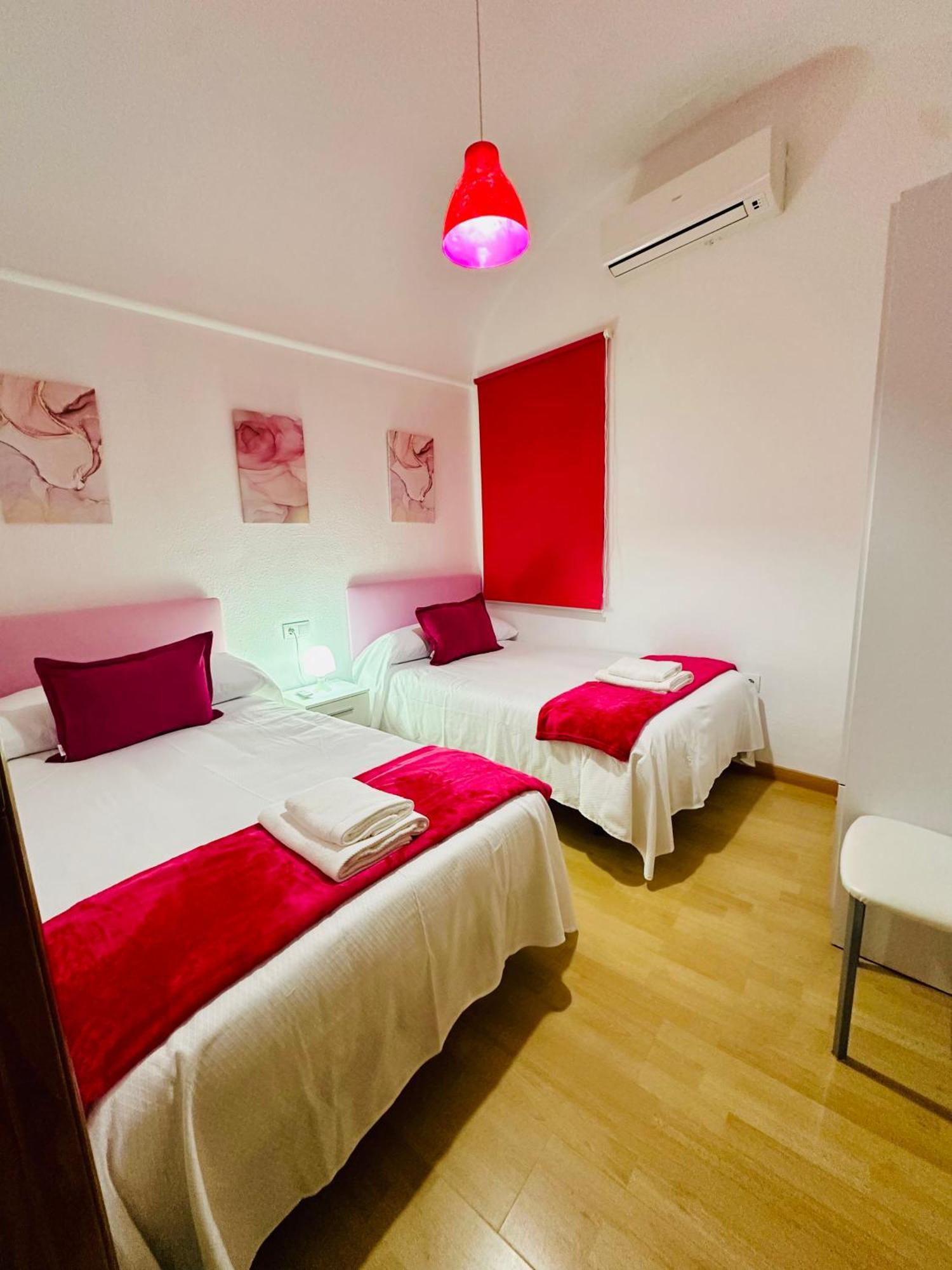 Apartamentos Jame Mérida Esterno foto
